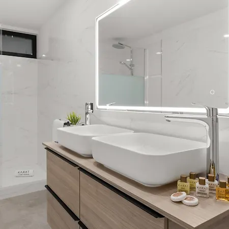 Karat Calypso * Costa Adeje (Tenerife)